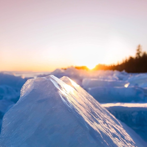 Meet your Posher, Jenn - Picture 1 of 1